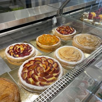 Rahier Patisserie - Bakeries Near Me - Toronto, Ontario Rahier Patisserie - Bakeries Near Me - Toronto, Ontario