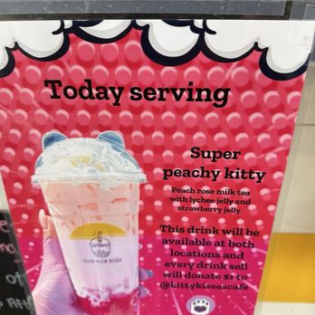 Num Num Boba - Super peachy kitty Peach rose milk tea with lychee jelly and strawberry jelly - Coffee & Tea Near Me - Reno, Nevada