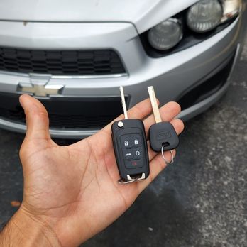 Precise Locksmith - Chevrolet flip key - Keys & Locksmiths Near Me - Hialeah, Florida Precise Locksmith - Chevrolet flip key - Keys & Locksmiths Near Me - Hialeah, Florida