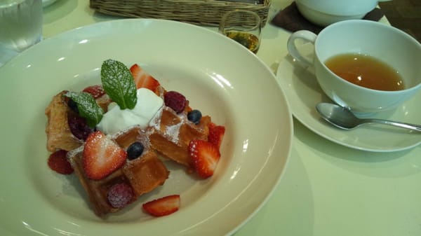 Afternoon Tea Tea Room Cafes 博多区博多駅中央街1番1号 福岡市 福岡県 Japan Restaurant Reviews Phone Number