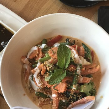 Rice N Roll Bistro - Sushi Bars Near Me - Milwaukee, Wisconsin Rice N Roll Bistro - Sushi Bars Near Me - Milwaukee, Wisconsin