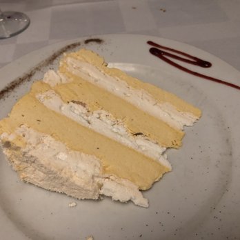 Mariolas El Mañío - Lucuma cake... delicious! - Seafood Near Me - Santiago, RM Mariolas El Mañío - Lucuma cake... delicious! - Seafood Near Me - Santiago, RM