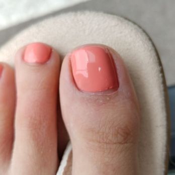 Elite Nails & Spa - Nails not fully covered... - Nail Salons Near Me - Placentia, California