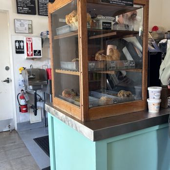 Red Kettle Coffee - Coffee & Tea Near Me - Summerland, California Red Kettle Coffee - Coffee & Tea Near Me - Summerland, California