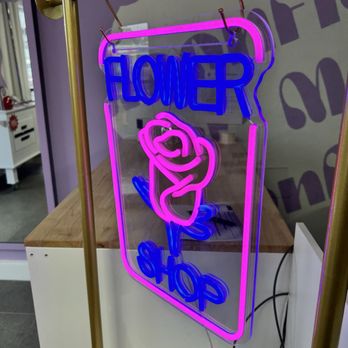 Moonflower Market - Flowers & Gifts Near Me - Cape Coral, Florida