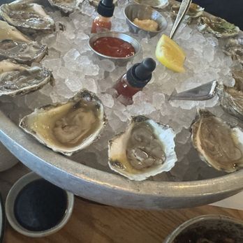 Plank Provisions - Oysters - Chef's Choice - Seafood Near Me - Fort Worth, Texas