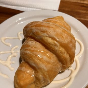 Cheddar's Scratch Kitchen - Rolls - American Near Me - Waco, Texas