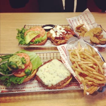 Smashburger - Burgers Near Me - Bronx, New York