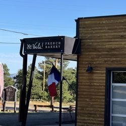 Et Voila French Bakery