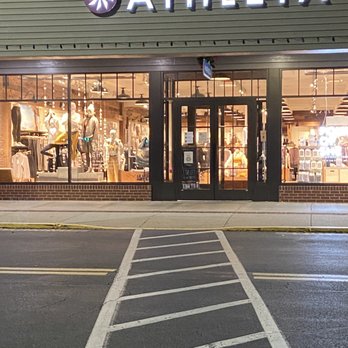 Athleta - Sports Wear Near Me - Annapolis, Maryland