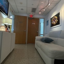 Livia C. Gadea, MD - Waiting area
