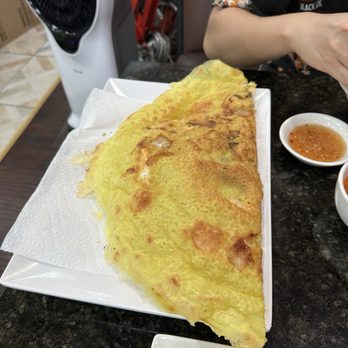 Com Ga Houston - Bellaire - Giant banh xeo! - Vietnamese Near Me - Houston, Texas
