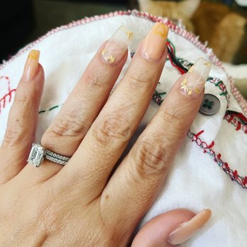 Sky Nails - Manicure by Helen - Nail Salons Near Me - Walnut, California