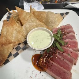 Tuna tataki Tuna tataki