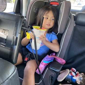 S7-Icy Bubble - Sister eyeing which boba would taste better - Bubble Tea Near Me - Honolulu, Hawaii S7-Icy Bubble - Sister eyeing which boba would taste better - Bubble Tea Near Me - Honolulu, Hawaii