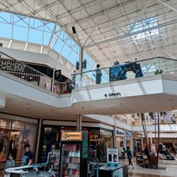 Hulen Mall - Inside