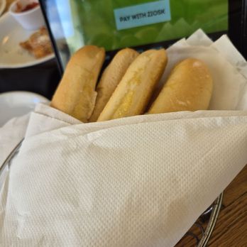 Olive Garden Italian Restaurant - Warm bread sticks - Italian Near Me - Westminster, Maryland Olive Garden Italian Restaurant - Warm bread sticks - Italian Near Me - Westminster, Maryland