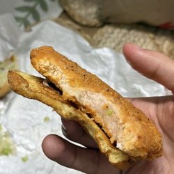 Wendy's - Raw spicy chicken sandwich