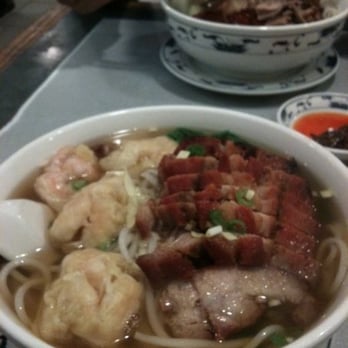Hong Kong Eatery - BBQ Pork & Wonton Lai Foon - Seafood Near Me - Boston, Massachusetts