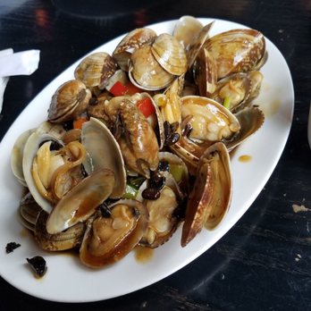 Rain Modern Chinese - Fresh clams in black bean sauce!! (must try) - Dim Sum Near Me - Albany, New York