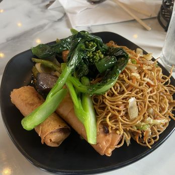 Kim Son - Lunch buffet options - Vietnamese Near Me - Houston, Texas Kim Son - Lunch buffet options - Vietnamese Near Me - Houston, Texas