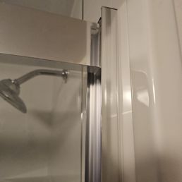 Poor workmanship. Second day back and still didn't fix it.