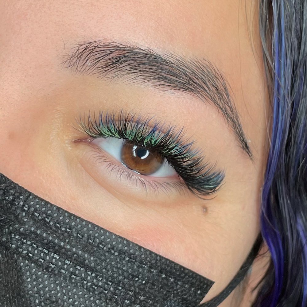 Lashed by Erica Logo