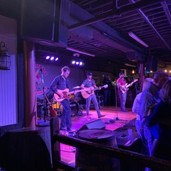 Saddle Bags - Live music