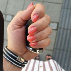 Saras Nailfashion - Nails done