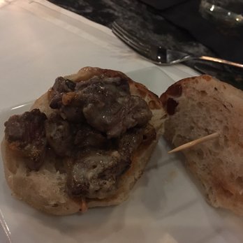 Primehouse - Filet Mignon slider interior - Steakhouses Near Me - Garden City, New York Primehouse - Filet Mignon slider interior - Steakhouses Near Me - Garden City, New York