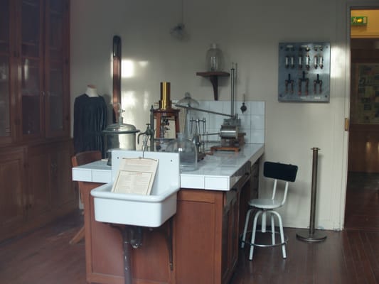 Curie Museum by null