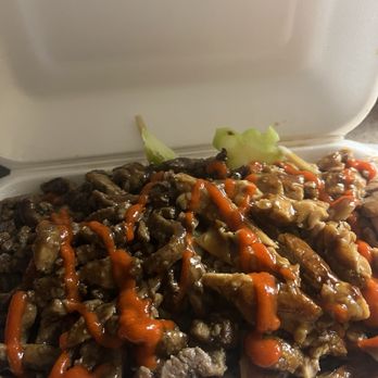 Chicken Bowl - Steak and chicken noodle combo plate - Japanese Near Me - Simi Valley, California Chicken Bowl - Steak and chicken noodle combo plate - Japanese Near Me - Simi Valley, California