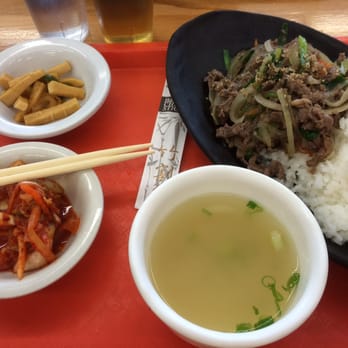 H Mart - Troy - Bulgogi and side dishes - Grocery Near Me - Troy, Michigan