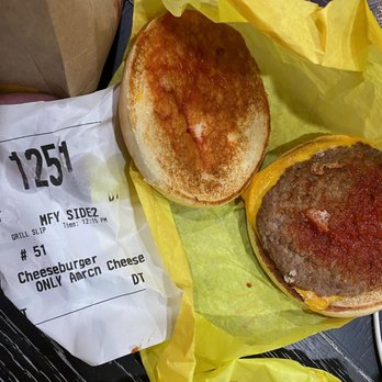 McDonald's - Burger made wrong - Fast Food Near Me - Wellington, Florida McDonald's - Burger made wrong - Fast Food Near Me - Wellington, Florida