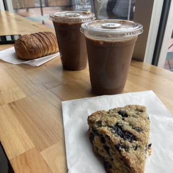 Holsem Coffee - Chocolate Croissant, Cinnamon Swirl Mocha, Nutella Cold Brew, Lemon Blueberry Scone - Coffee & Tea Near Me - San Diego, California Holsem Coffee - Chocolate Croissant, Cinnamon Swirl Mocha, Nutella Cold Brew, Lemon Blueberry Scone - Coffee & Tea Near Me - San Diego, California