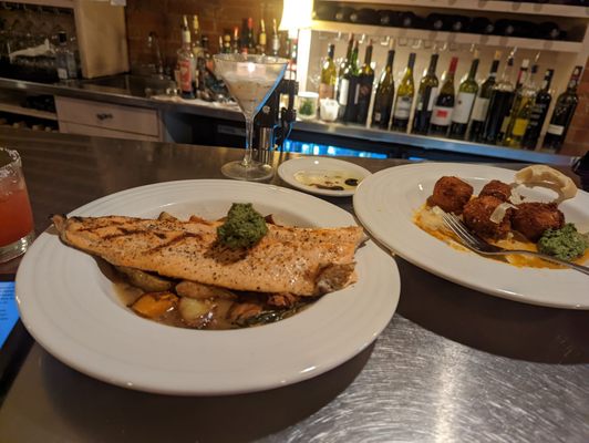 Mizuna Restaurant and Wine Bar by null