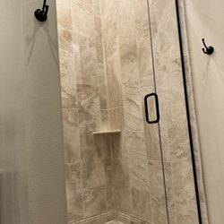 Deer Ridge at Lexington - Massive shower
