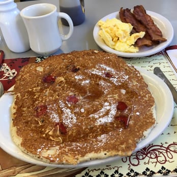 Lighthouse Cafe - Raspberry pancake! Yum! - Breakfast & Brunch Near Me - Sausalito, California Lighthouse Cafe - Raspberry pancake! Yum! - Breakfast & Brunch Near Me - Sausalito, California