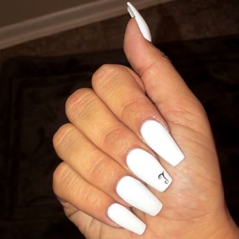 Smiley Nails - Nail Salons Near Me - San Bernardino, California