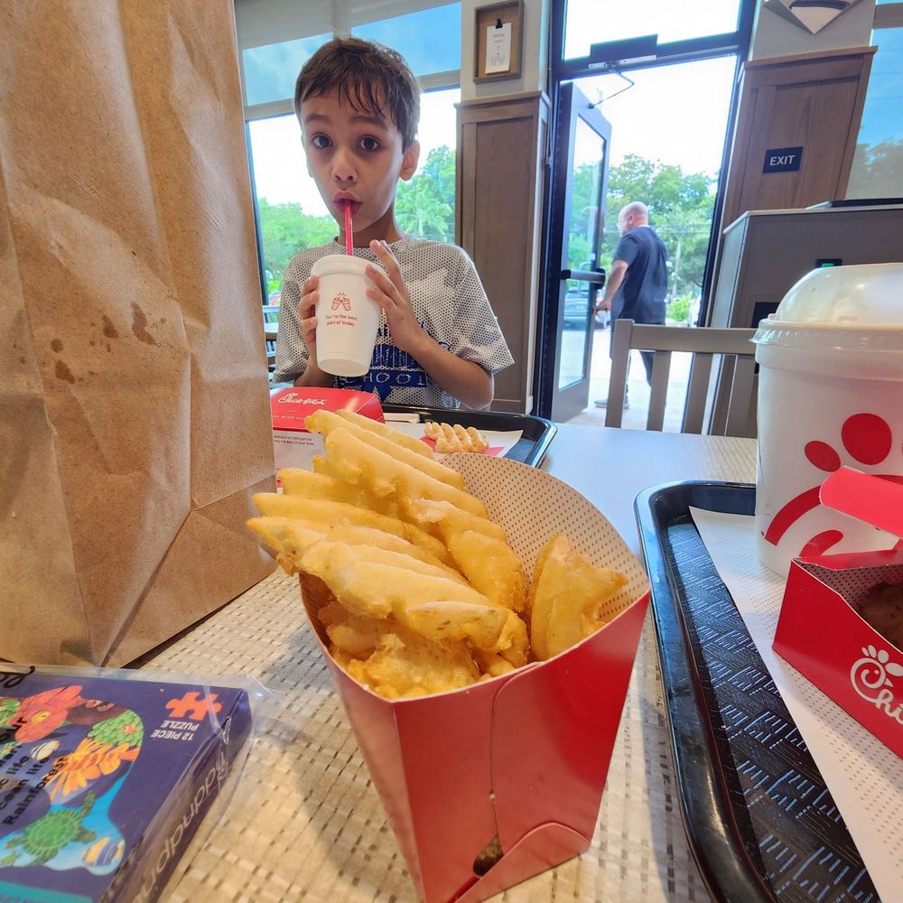 Chick-fil-A - Fast Food Near Me - Doral, Florida