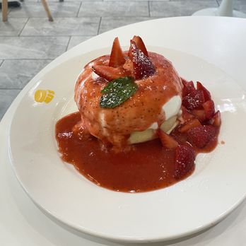 Fluffy Fluffy - Desserts Near Me - Tustin, California