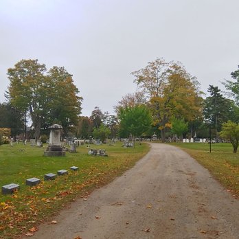 Evergreen Cemetery - Funeral Services & Cemeteries Near Me - Portland, Maine Evergreen Cemetery - Funeral Services & Cemeteries Near Me - Portland, Maine