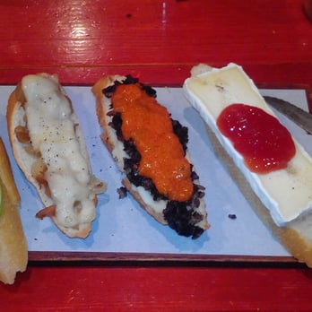 El Rojo - Tapas Bars Near Me - Valencia, V