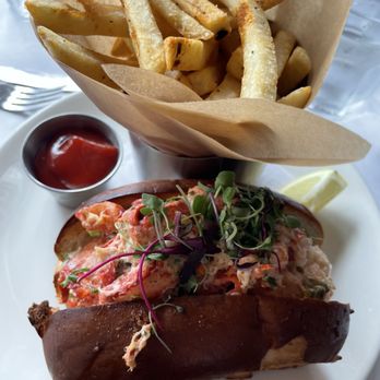 Santa Barbara FisHouse - Seafood Near Me - Santa Barbara, California Santa Barbara FisHouse - Seafood Near Me - Santa Barbara, California