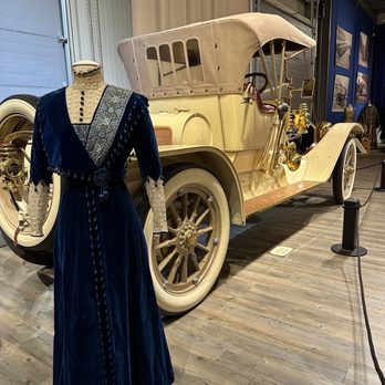 Fountainhead Antique Auto Museum - Museums Near Me - Fairbanks, Alaska Fountainhead Antique Auto Museum - Museums Near Me - Fairbanks, Alaska