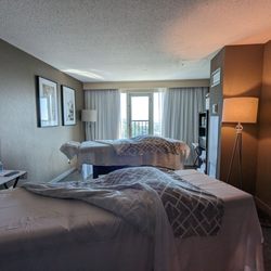 Christienne Fallsview Spa