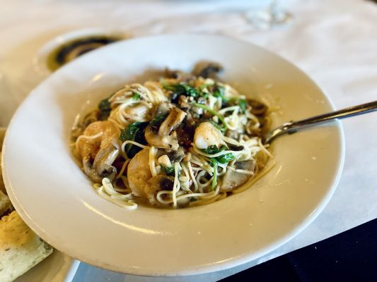 Romano's Macaroni Grill by null