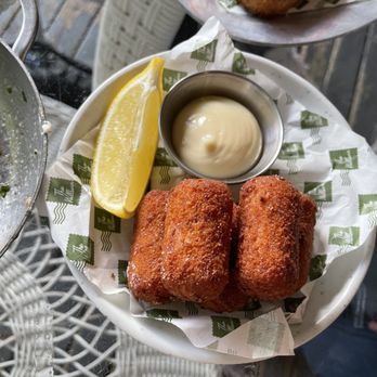 The Wellborn - Jamon Croquettes - Lounges Near Me - Orlando, Florida