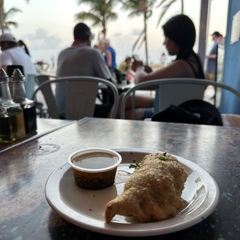 Blue Wave - Empañada by the beach - Argentine Near Me - Hollywood, Florida