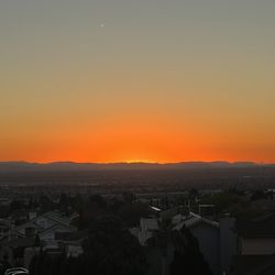 Chuck Heinrich Memorial Park - Anticipation of sunrise...